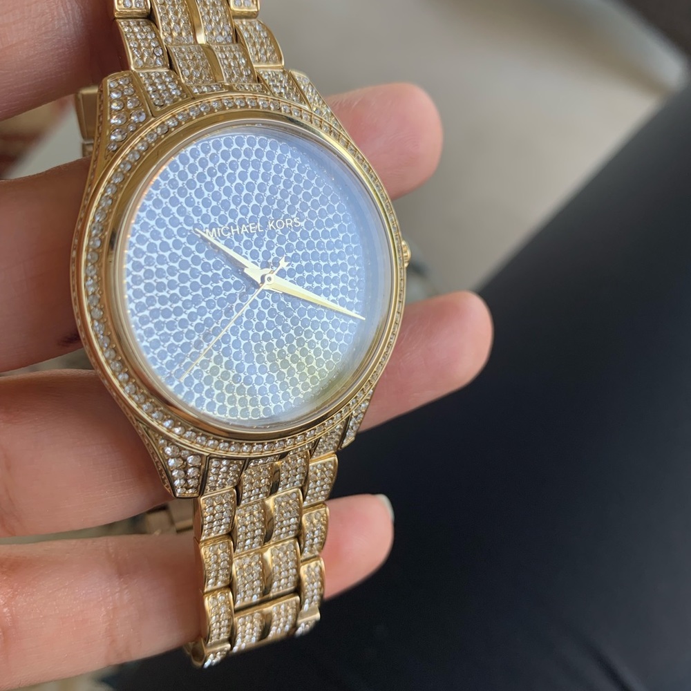 New MK all diamond watch♥️  MK3930 - Picture 3 of 7